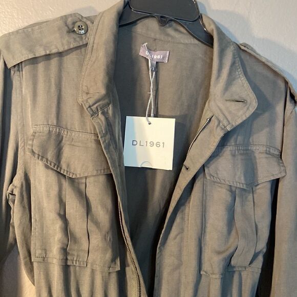 DL1961 Beekman Anorak Jacket Army Green Size Small NWT Light Weight - Picture 7 of 12